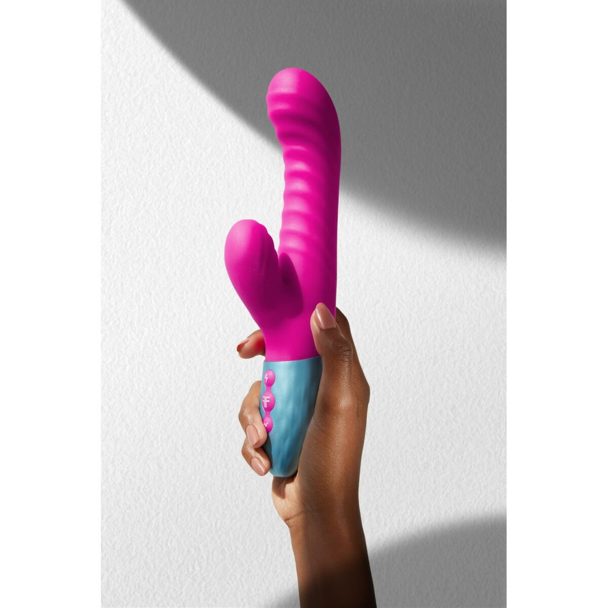 Dual Stimulation Vibrator FemmeFunn Delola Roz, 3, roseregalo.com