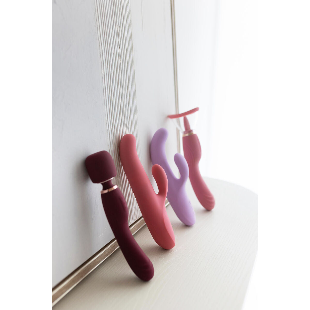 Dual Stimulation Vibrator Le Wand Roz, 4, roseregalo.com